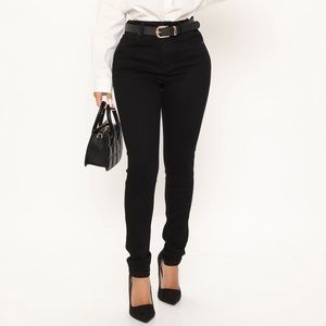 Never Fade Curvy Stretch Skinny Jeans - Black